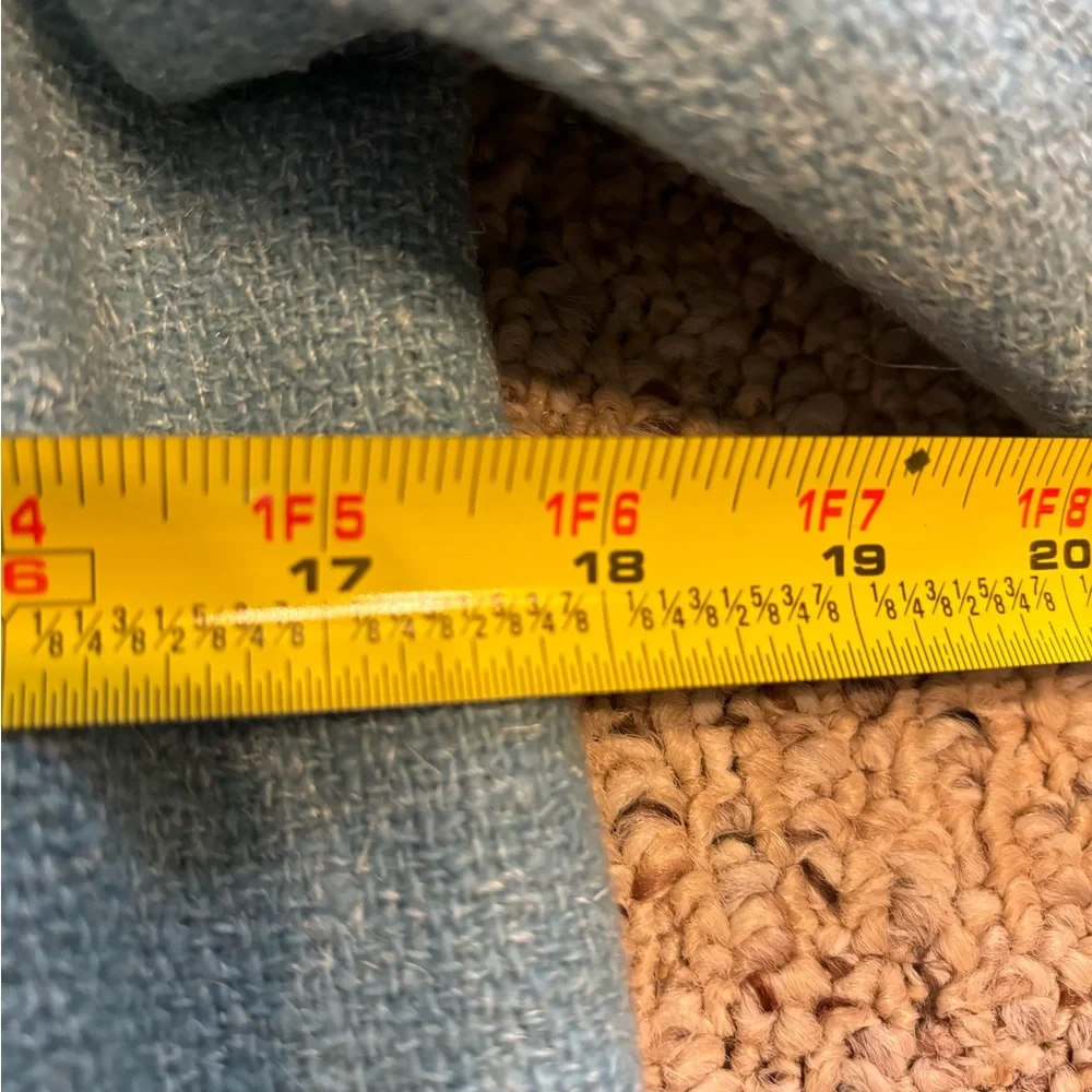 Vintage baby blue skirt suit - Picture 13 of 16